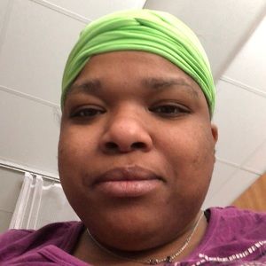 Meet your Posher, Latoya